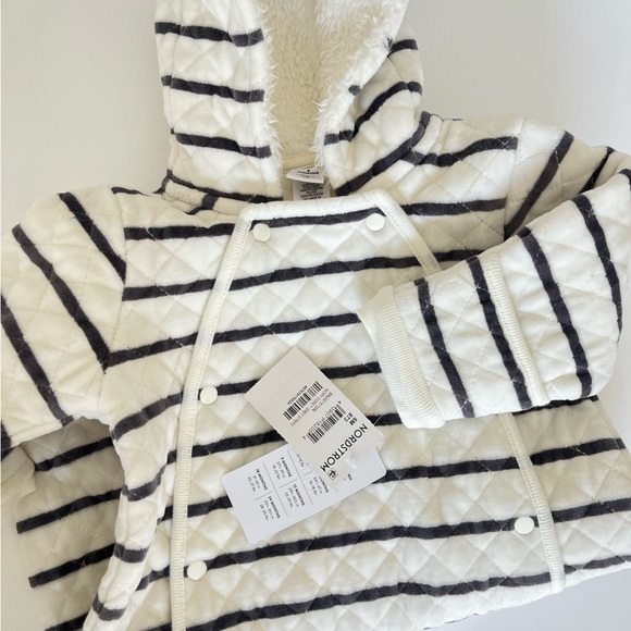 NWT Nordstrom Baby Stripe Hoodie Outfit 6 months Footie & Ears - Picture 6 of 7